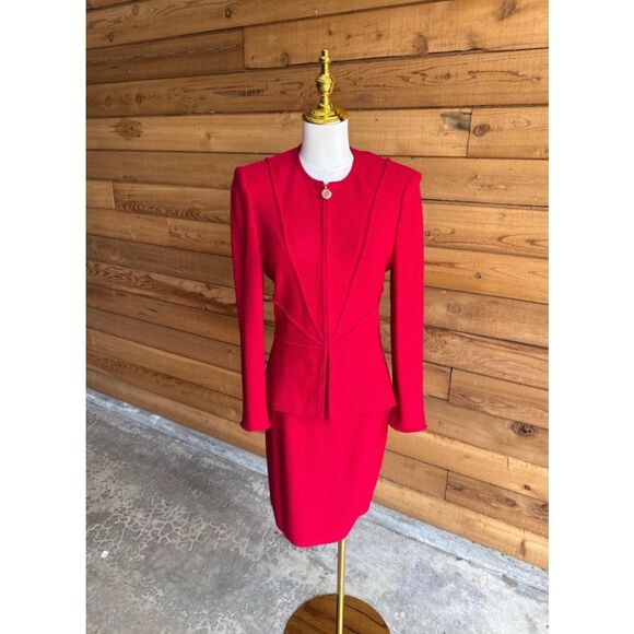 St. John Collection Textured Knit Jacket and Skirt Set.  *note - Picture 1 of 13